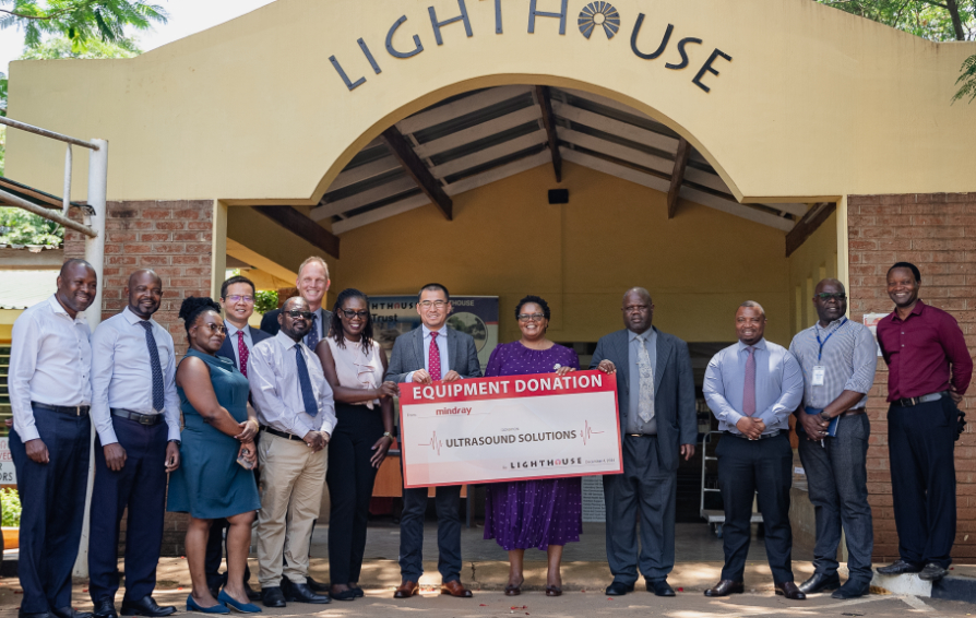 mindray-donate-to-malawi-lighthouse-kv-pc